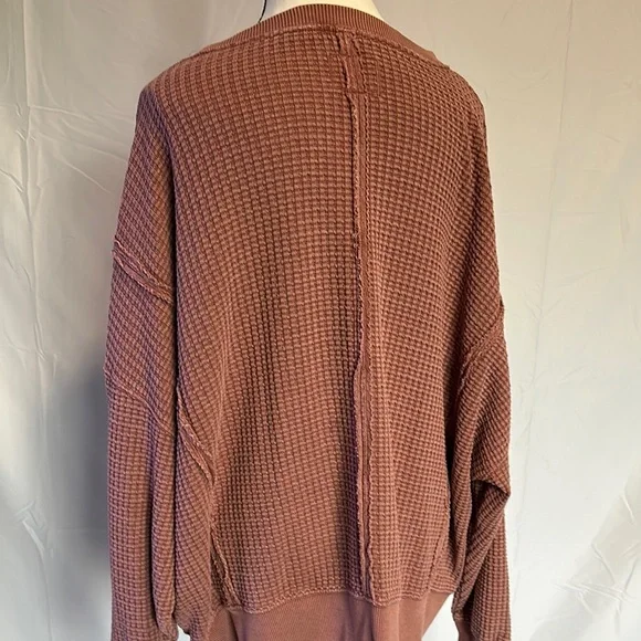 American Eagle Outfitters Pink Crew Neck Sweater - Picture 5 of 5